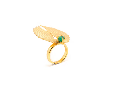 Emerald Engraved Wings Ring